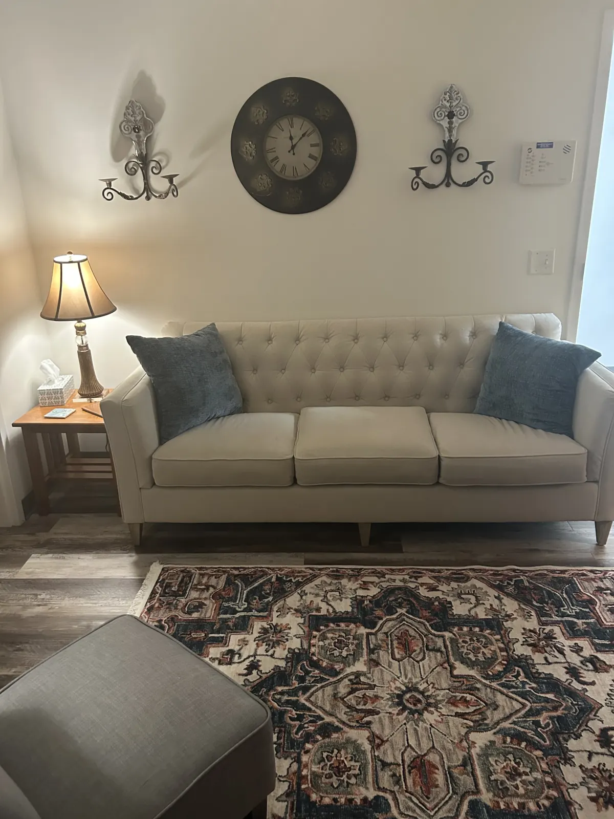 Comfortable waiting area inside Dynamic Therapeutics